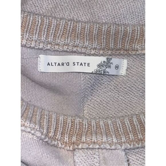 Altar’d state Jenna crocheted sweater woman’s medium oversized cream - Picture 9 of 9